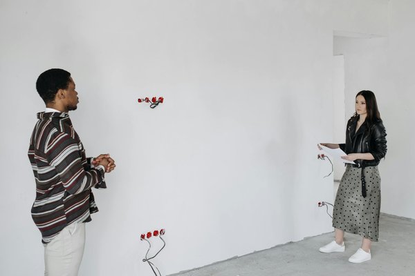 Unlocking success in london's real estate: essential strategies for effective commercial lease negotiations